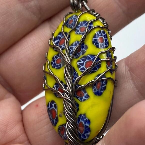 Tree of Life Yellow Flower Dico Glass Copper Wired Pendant - Picture 4 of 4